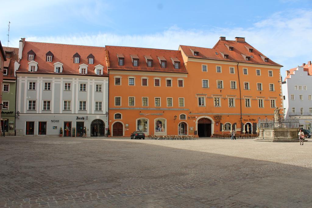 Altstadthotel Arch Regensburg Buitenkant foto